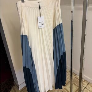 Reiss Block Pleated Skirt Beautiful High Quality New With Tags